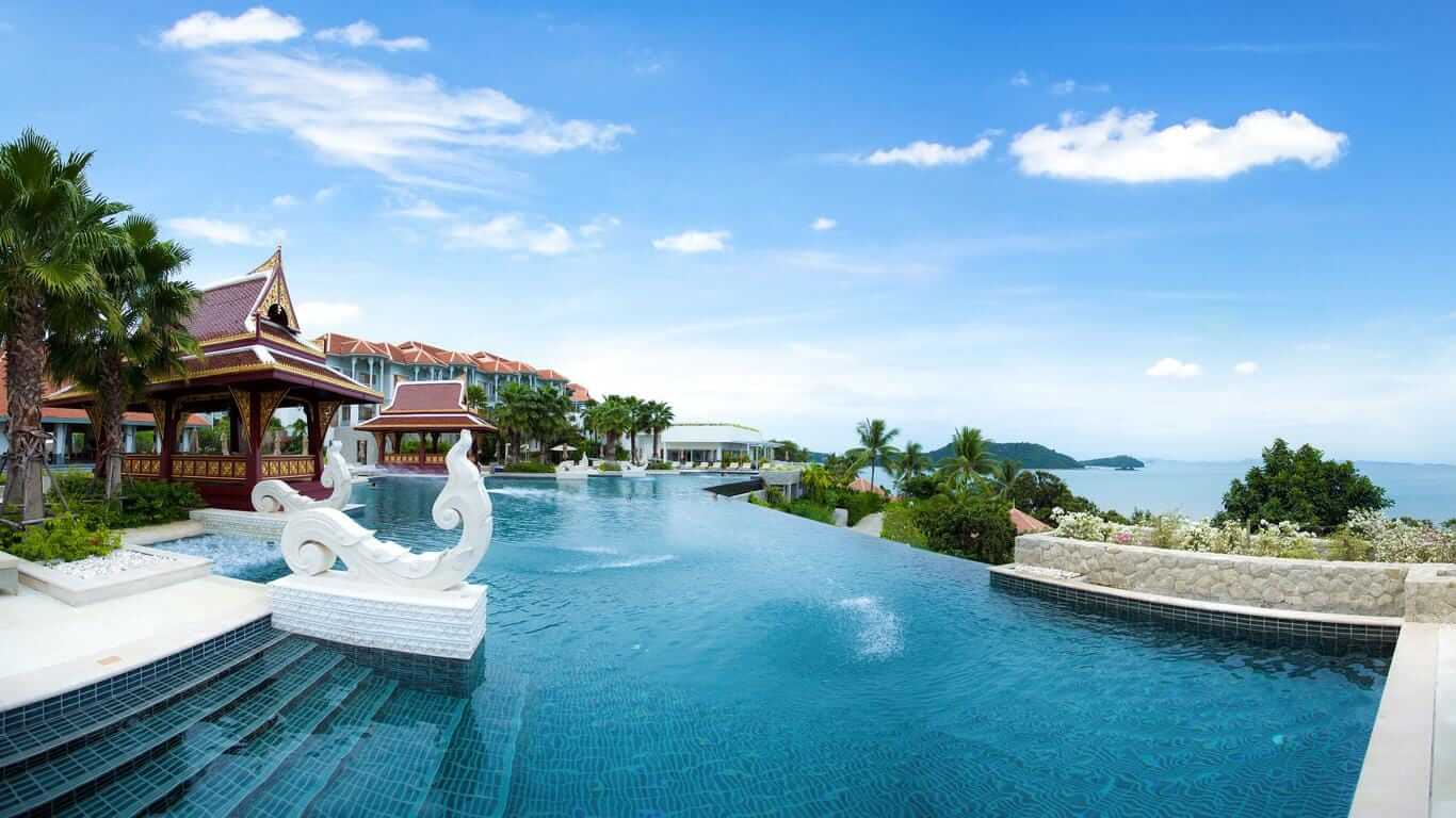 Amatara Welleisure swimming pool